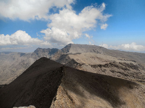 Blick vom Pico del Veleta auf den Mulhacén