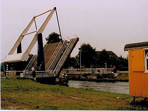 Ziehbrücke